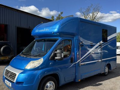 Alexanders Newmarket 3.5t – Stallion Stall