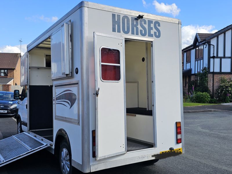 Vauxhall Movano 3.5t Horsebox 2007 For Sale